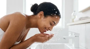 Natural turmeric face mask for skin lightening and a healthy glow